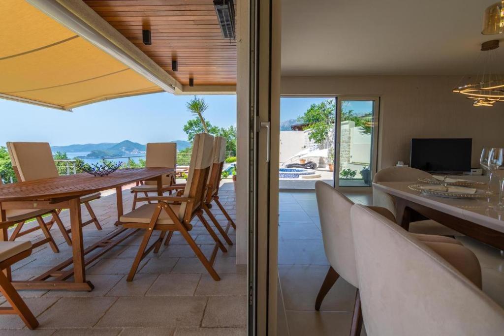 Luxury Villa Crystal Blue Свети-Стефан Экстерьер фото