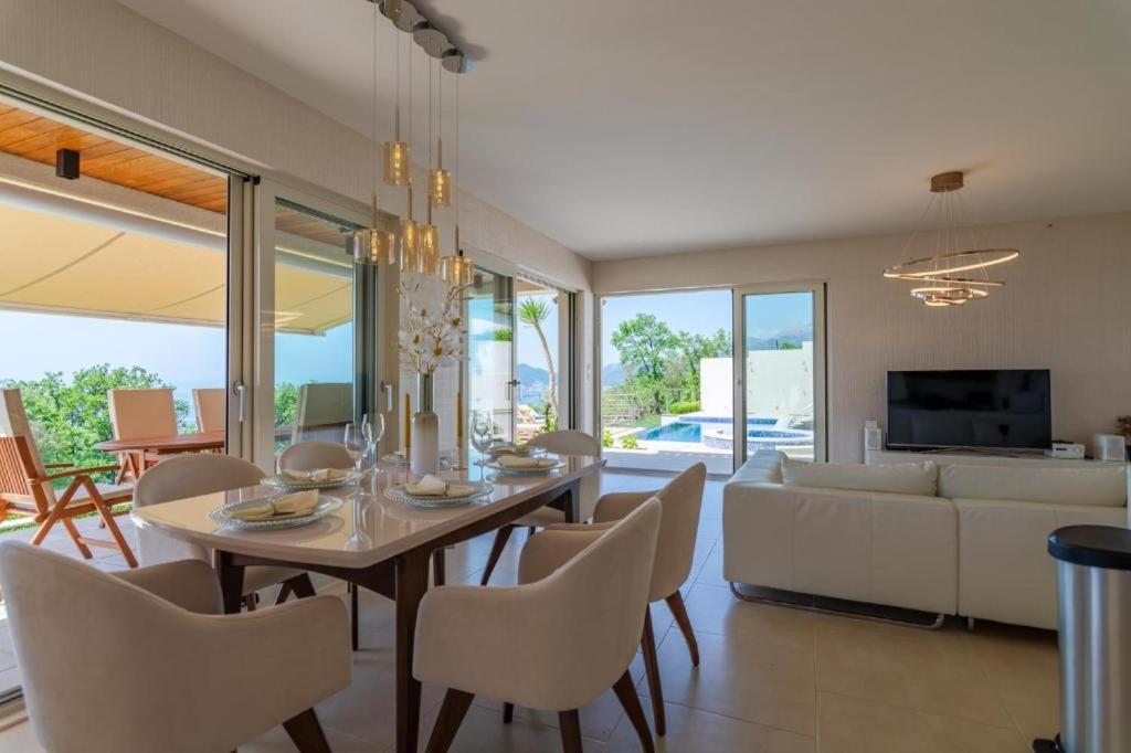 Luxury Villa Crystal Blue Свети-Стефан Экстерьер фото